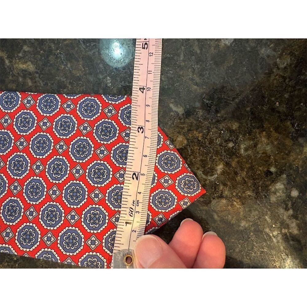*3/$15 Elegant Red and Blue Patterned Tie - Picture 3 of 6